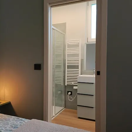 Elma Tilly Apartment *